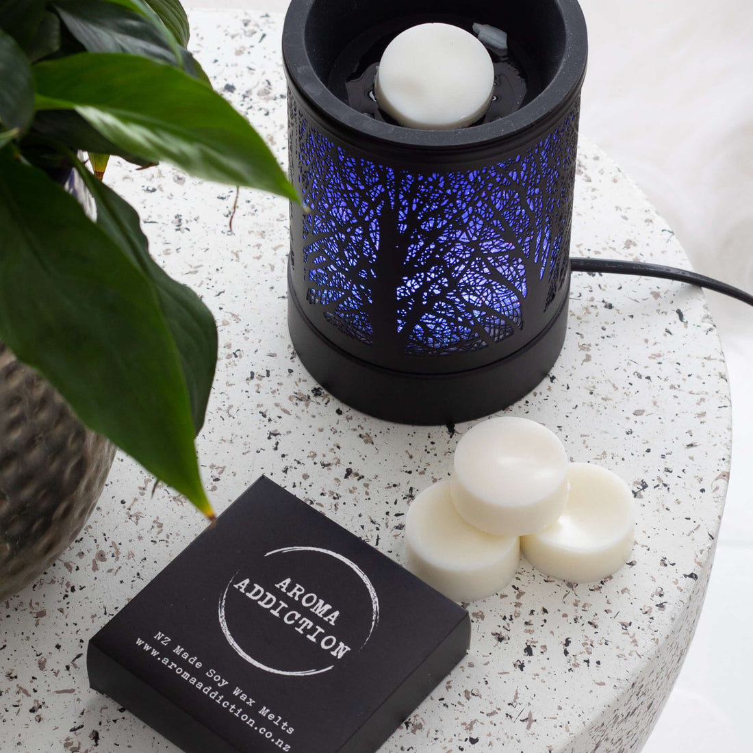 black electric warmer